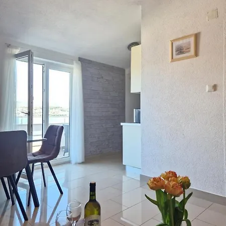 Apartments Silva With A View Of Sea Trogir Exterior photo