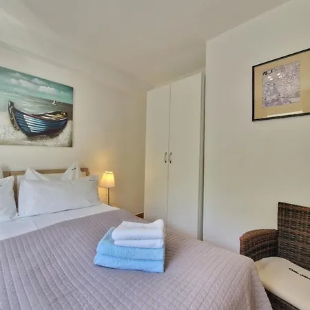 Apartments Silva With A View Of Sea Trogir Exterior photo