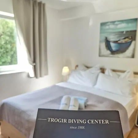 Apartments Silva With A View Of Sea Trogir Exterior photo
