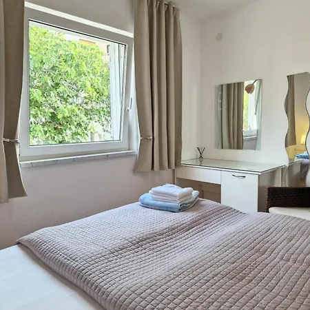 Apartments Silva With A View Of Sea Trogir Exterior photo