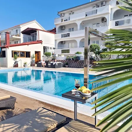 Apartments Silva With A View Of Sea Trogir Exterior photo