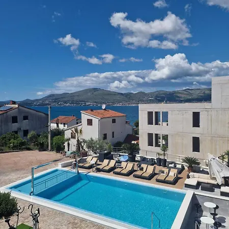 Apartments Silva With A View Of Sea Trogir Exterior photo