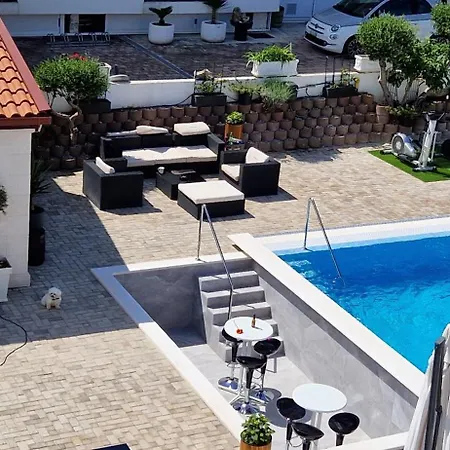 Apartments Silva With A View Of Sea Trogir Room photo