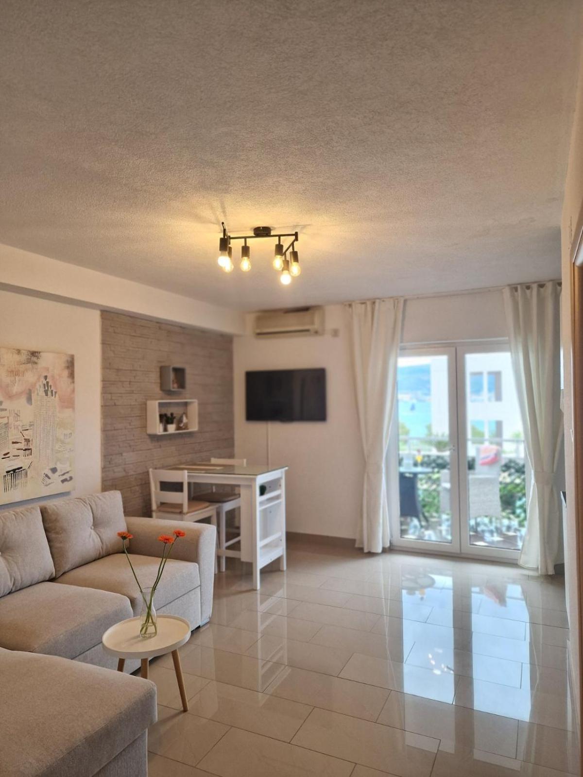 Apartment Silva With A View Of Sea Trogir