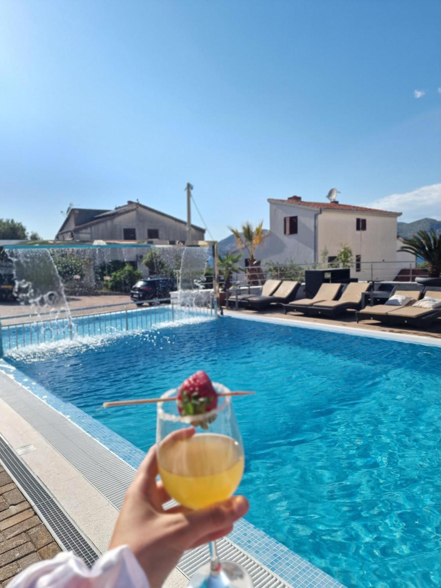 Apartment Silva With A View Of Sea Trogir