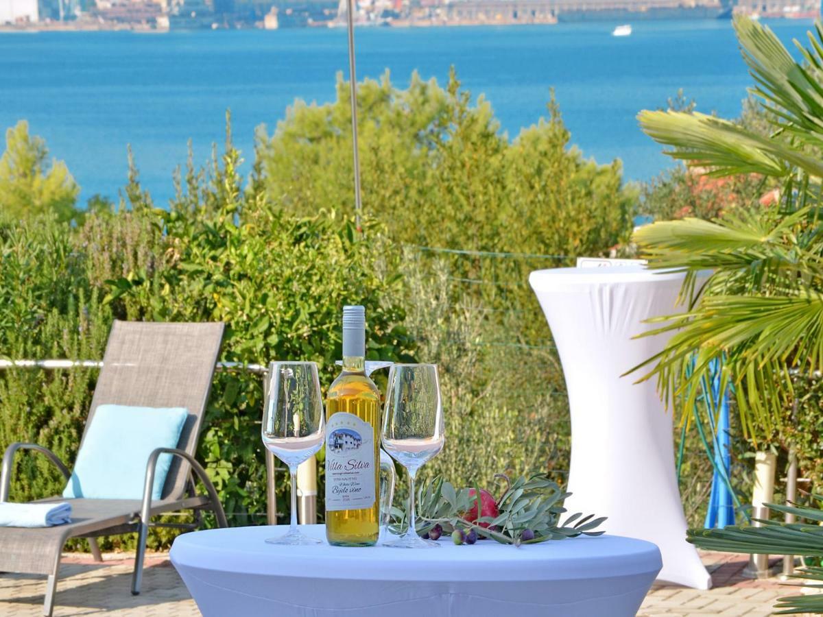 Appartement Silva With A View Of Sea Trogir